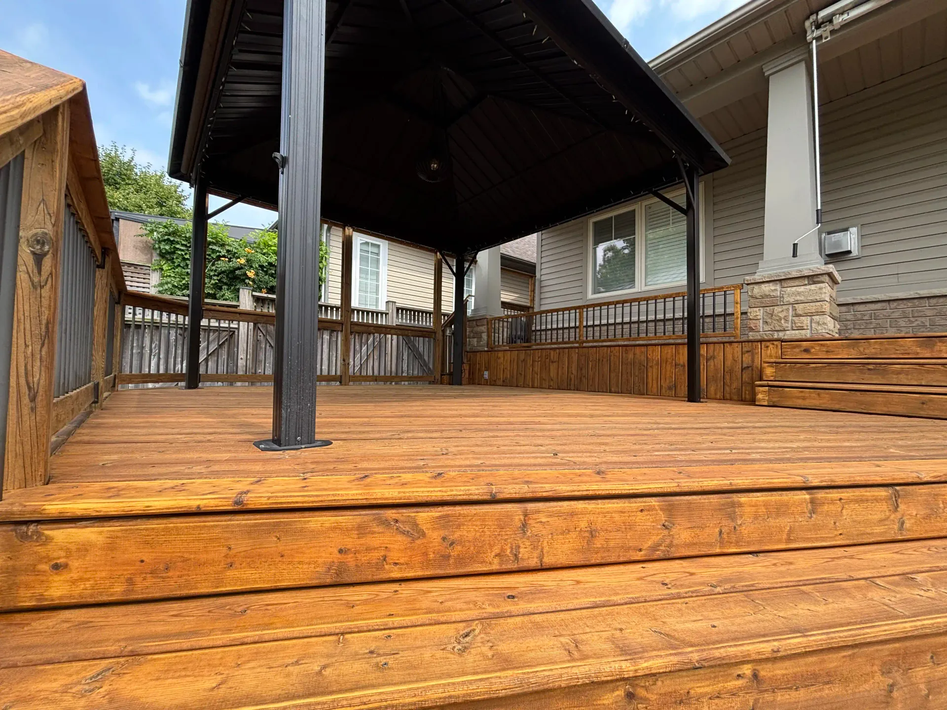 Smithville deck — board grain detail after sanding and staining