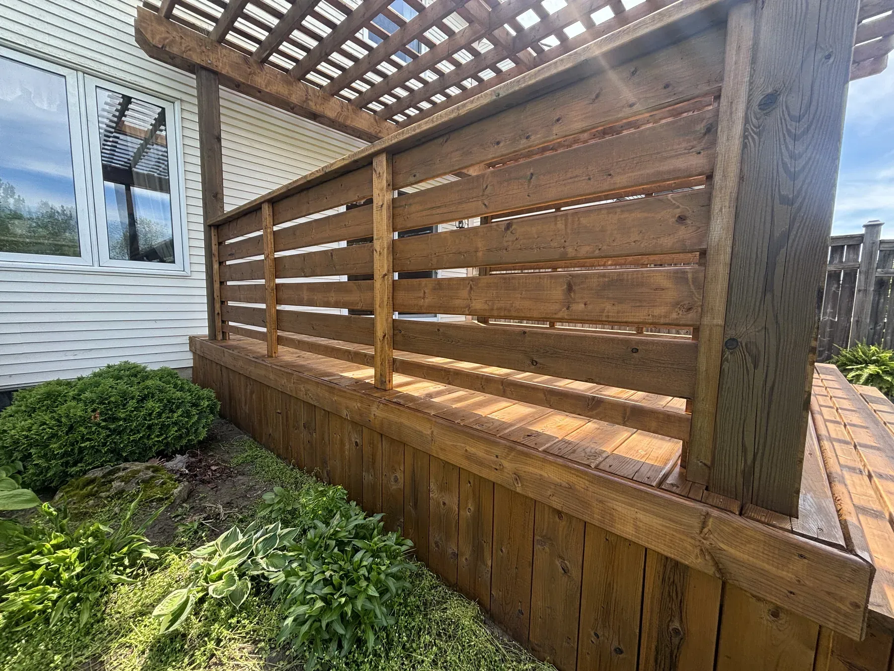 Niagara-on-the-Lake deck — finished view of the new build