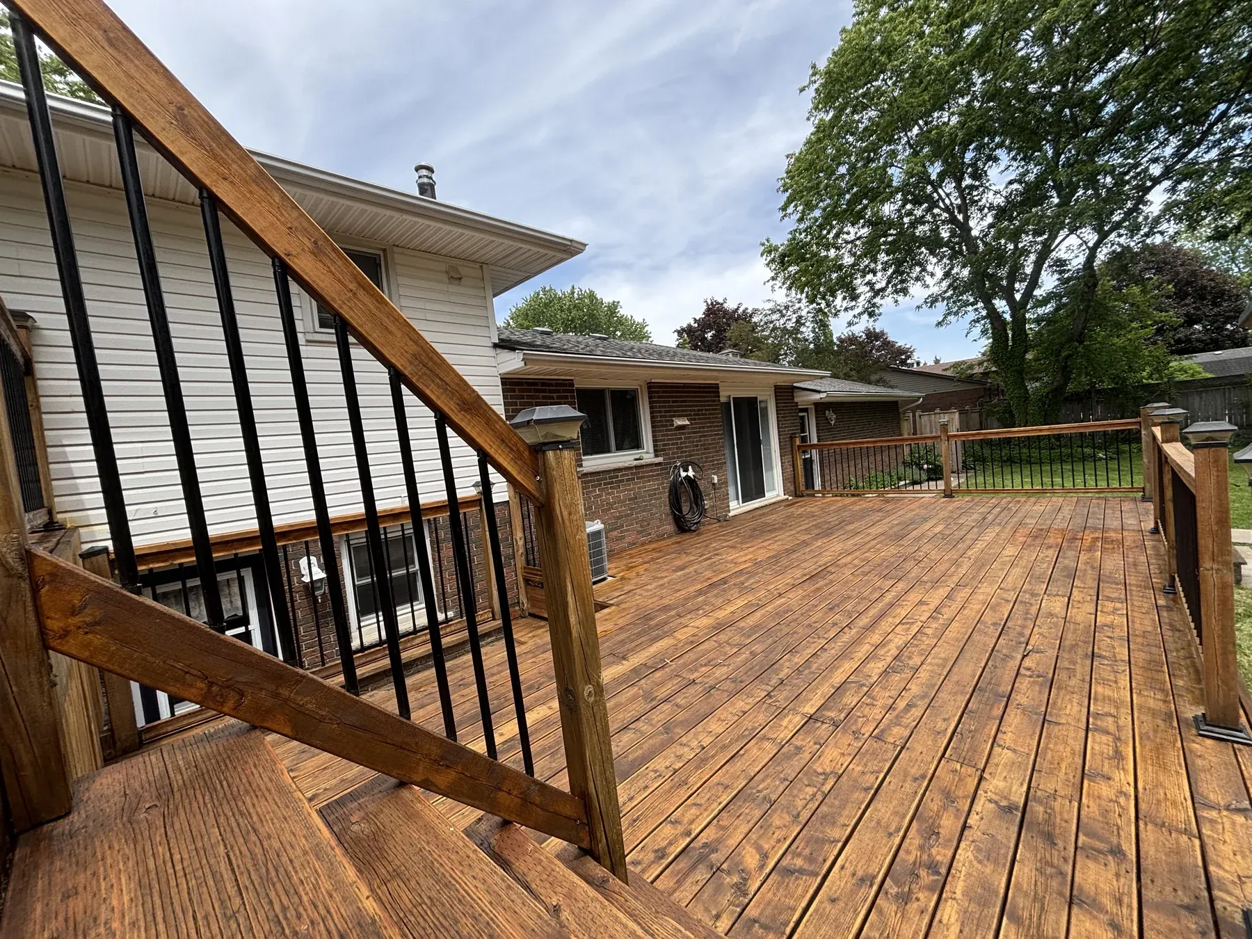 Fort Erie deck — wide finished view across the floor